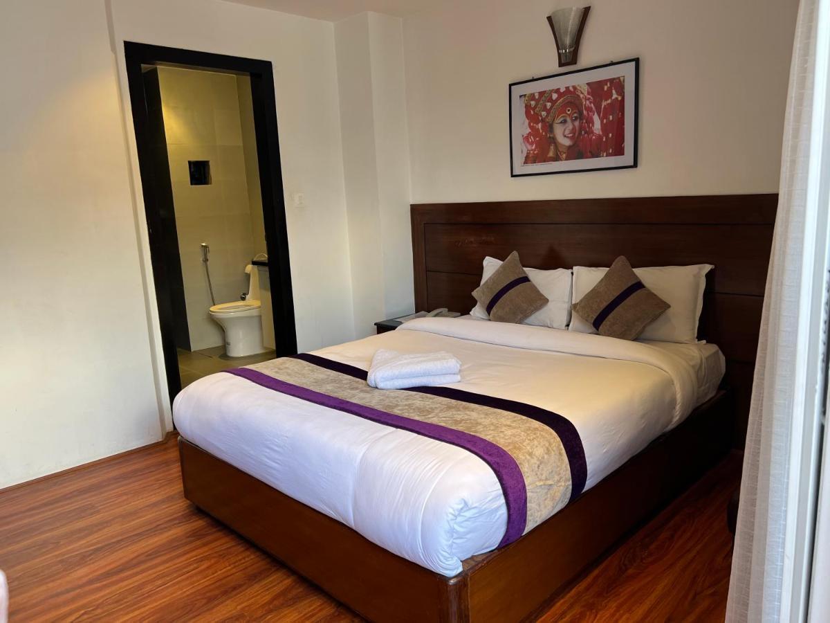 Hotel New Era Kathmandu Exterior foto